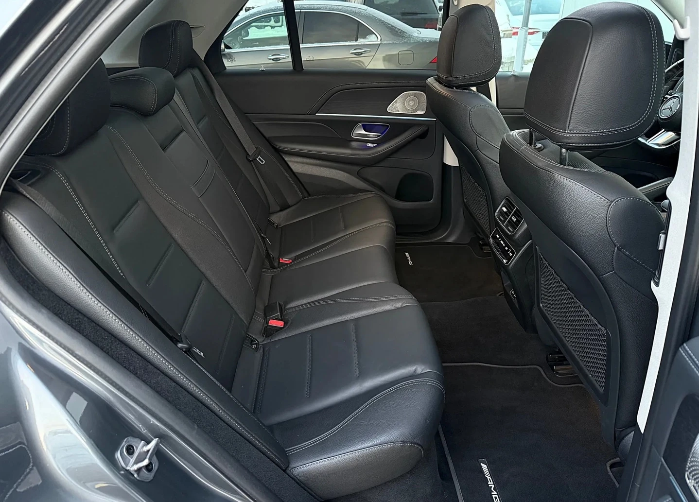 Mercedes-Benz GLE 300 d 4MATIC AMG-Line, снимка 9 - Автомобили и джипове - 54709497
