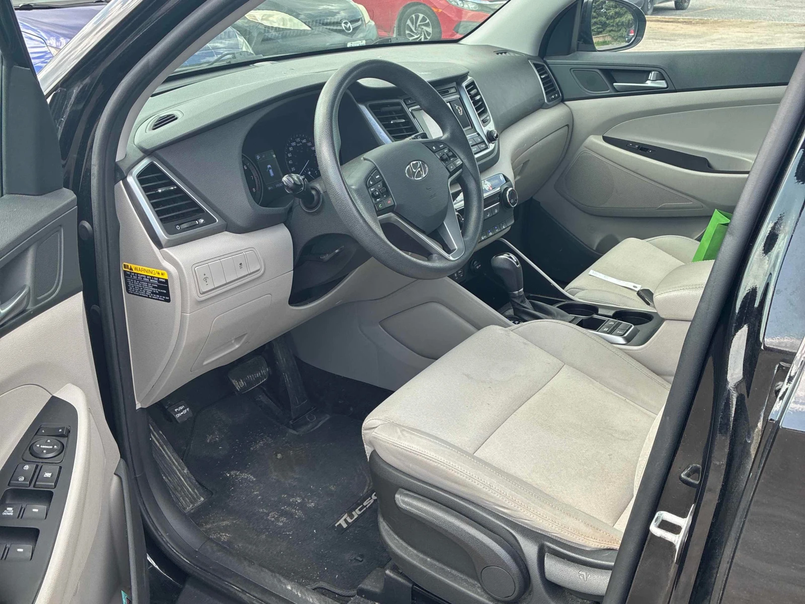 Hyundai Tucson 2.0L 4cyl AWD | Mobile.bg � ����������� 5