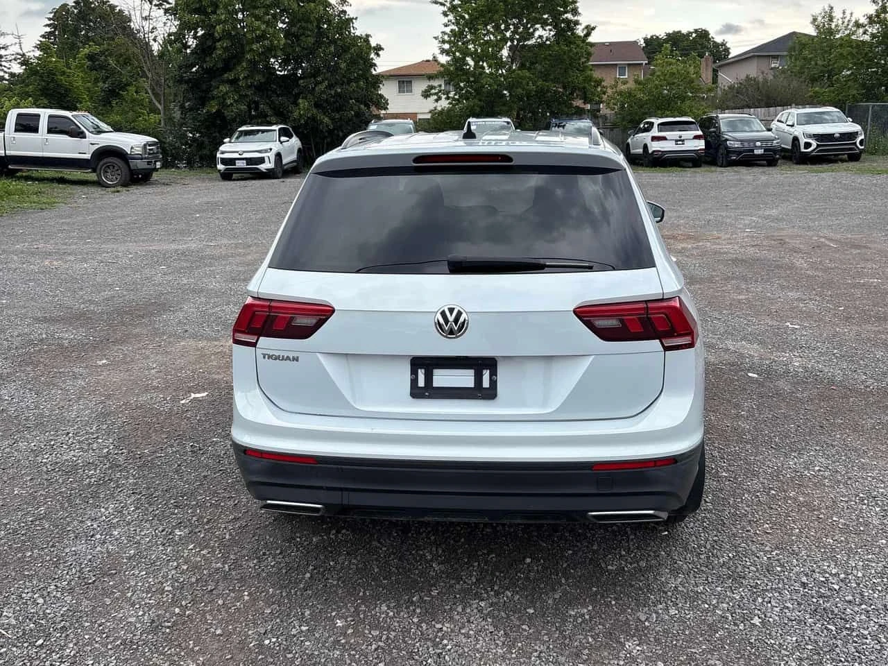 VW Tiguan * Comfortline * АВТОКРЕДИТ БЕЗ ПЪРВОНАЧАЛНА ВНОСКА, снимка 4 - Автомобили и джипове - 55168836