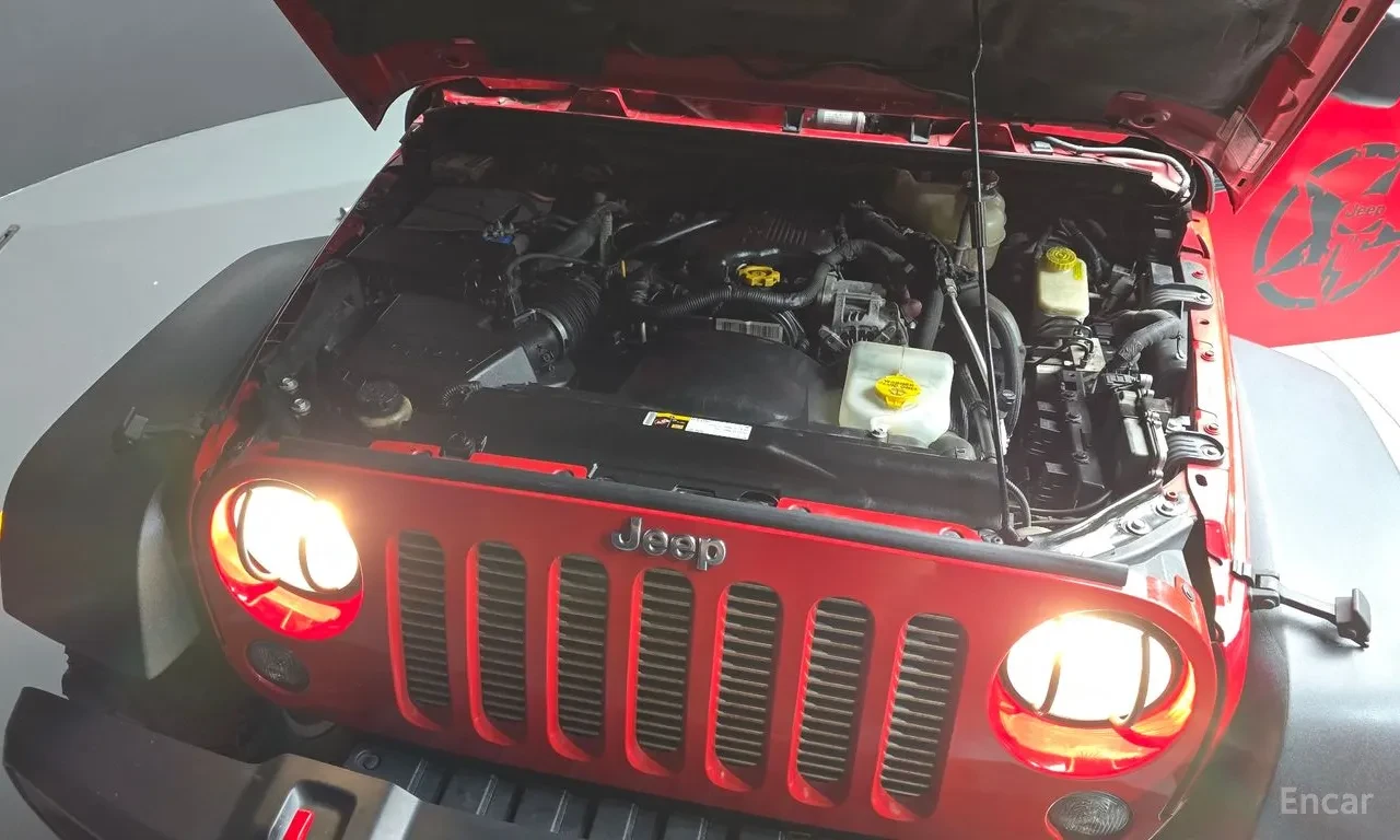 Jeep Wrangler 2.8 Rubicon 4-door, снимка 8 - Автомобили и джипове - 55886288