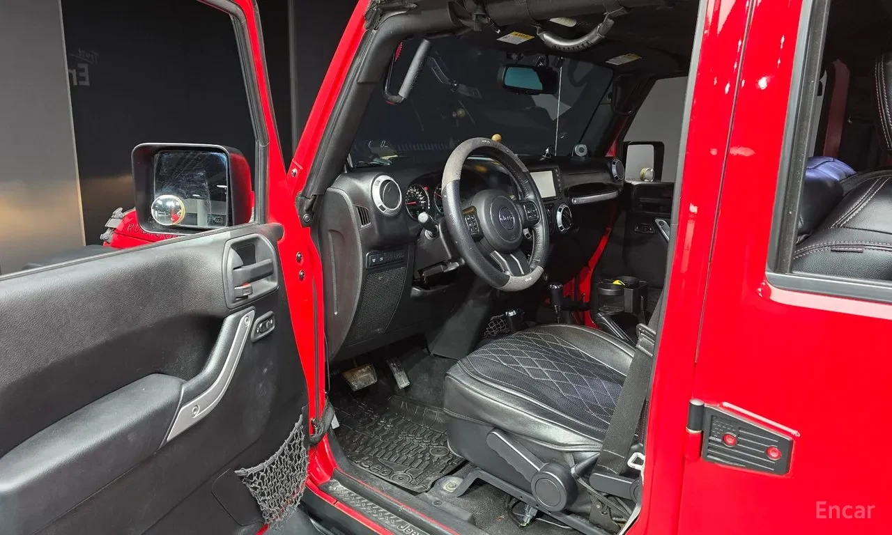 Jeep Wrangler 2.8 Rubicon 4-door, снимка 9 - Автомобили и джипове - 55886288