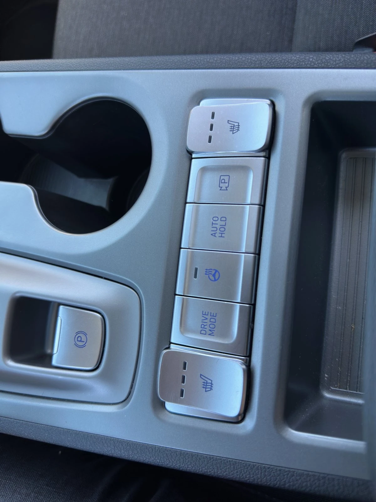 Hyundai Kona 64KWh/PRIME/��������/SOH100%/BLUELINK/2023�. | Mobile.bg � ����������� 12