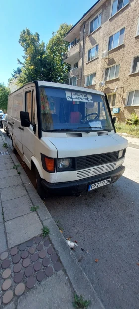  Mercedes-Benz 310