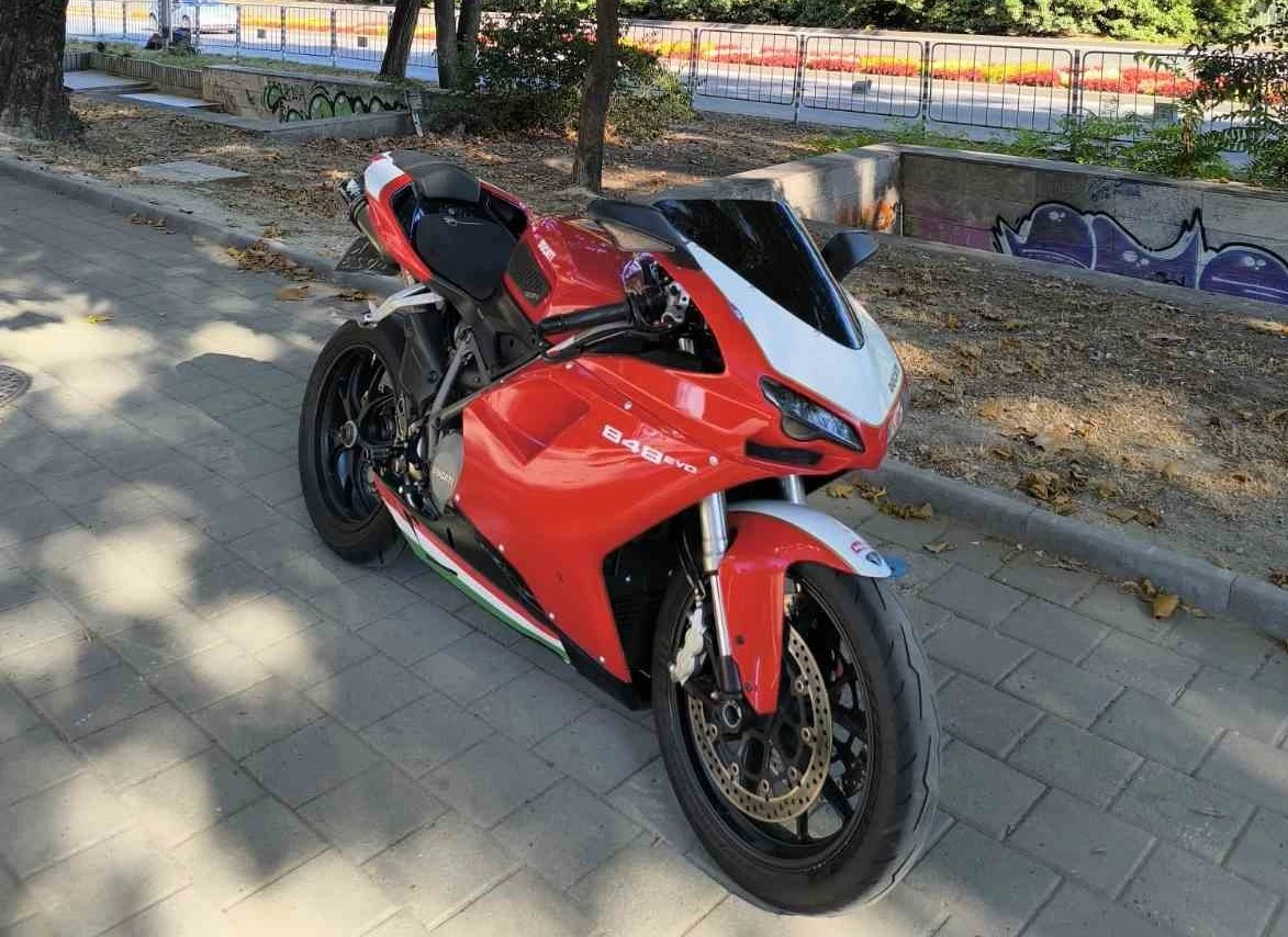 Ducati 848  - изображение 2