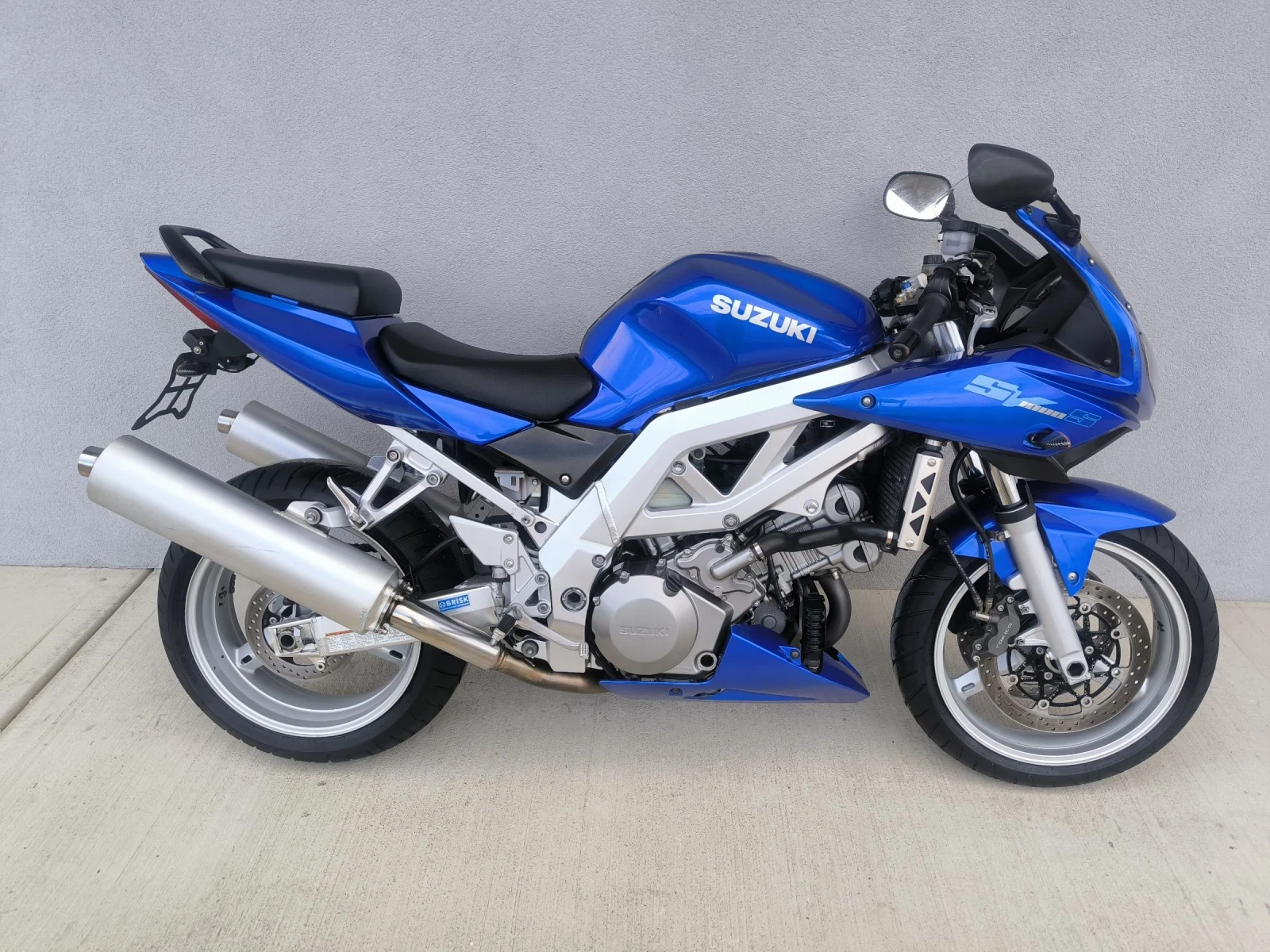 Suzuki SV 1000i, 2004 година  | Mobile.bg — изображение 1