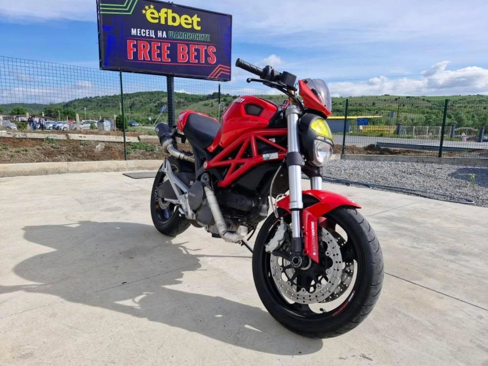 Ducati Monster 696 - изображение 2