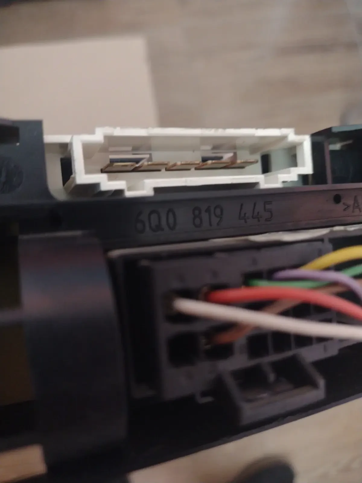 6Q0820045E  ���������� �������� �� VW POLO 1.4 2002�.  6Q0 820 045 E | Mobile.bg � ����������� 6