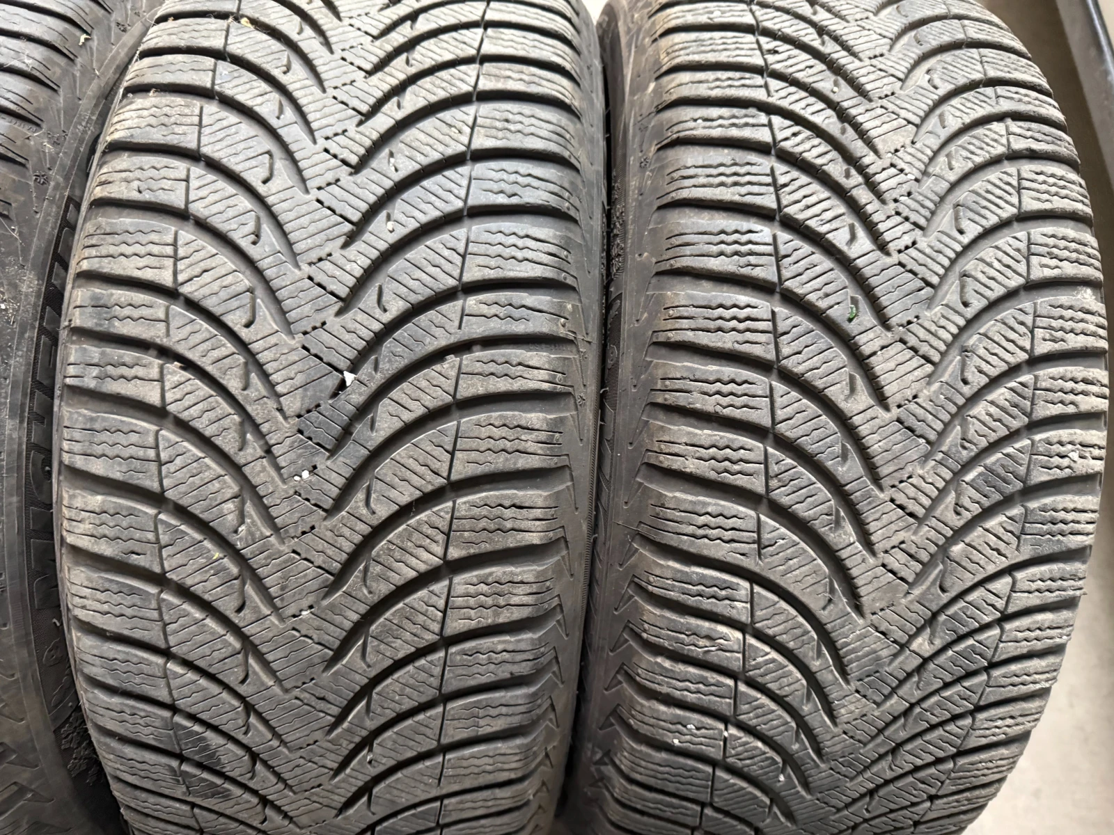 ���� 225/50R17 | Mobile.bg � ����������� 3
