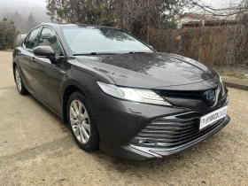 Toyota Camry КАМЕРА/НАВИ/МНОГО ЕКСТРИ, снимка 2