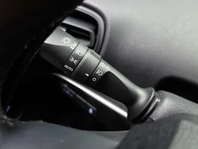 Toyota Prius 4Th Generation 1.8 E, снимка 16