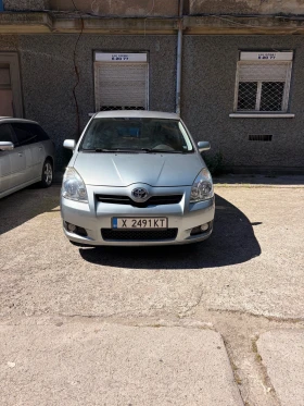 Toyota Corolla verso 2.2 D4-D, снимка 1