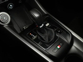 Alfa Romeo Tonale VELOCE 2.0T AWD * DIS * ПОДГРЕВ * ЛЮК, снимка 7