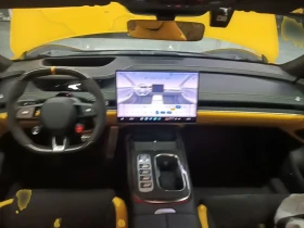 Xiaomi SU7 Ultra Model, снимка 5