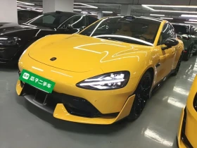 ����� �� �������� �� Xiaomi SU7 Ultra Model