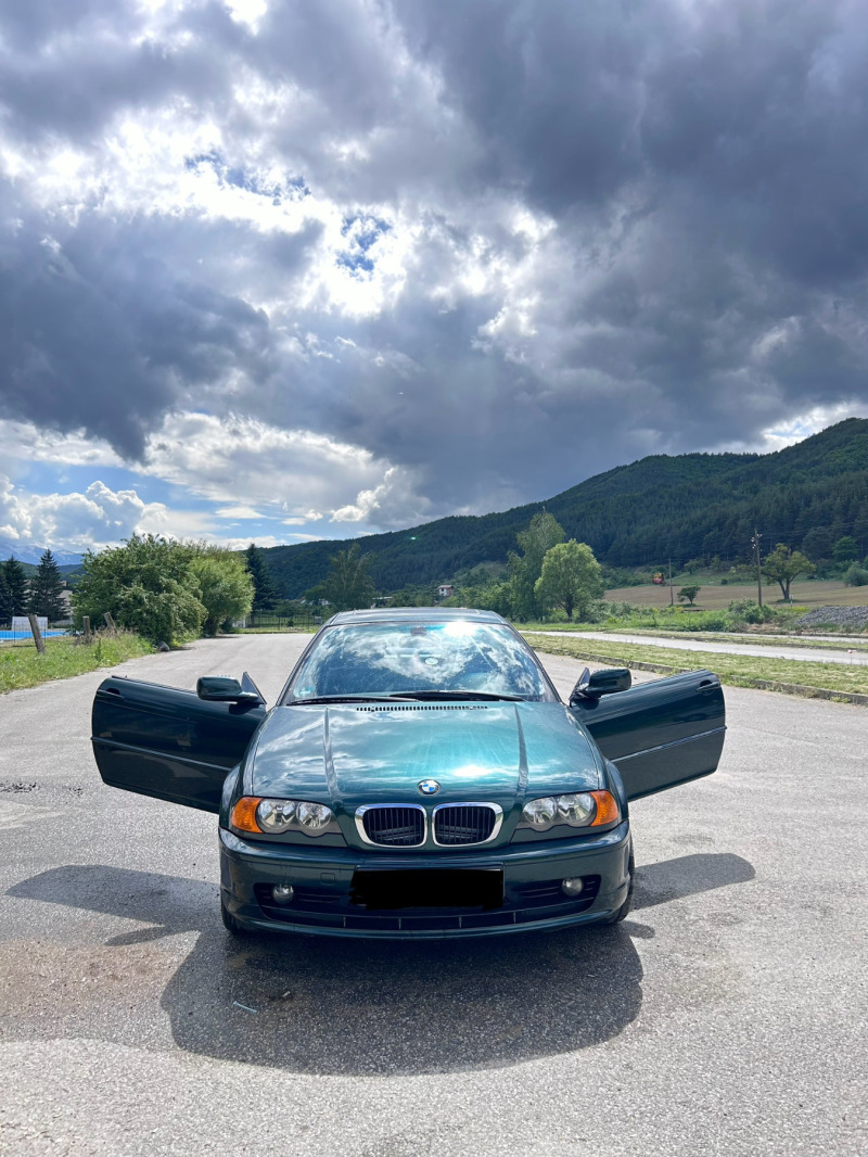 BMW 318, снимка 1 - Автомобили и джипове - 46460793