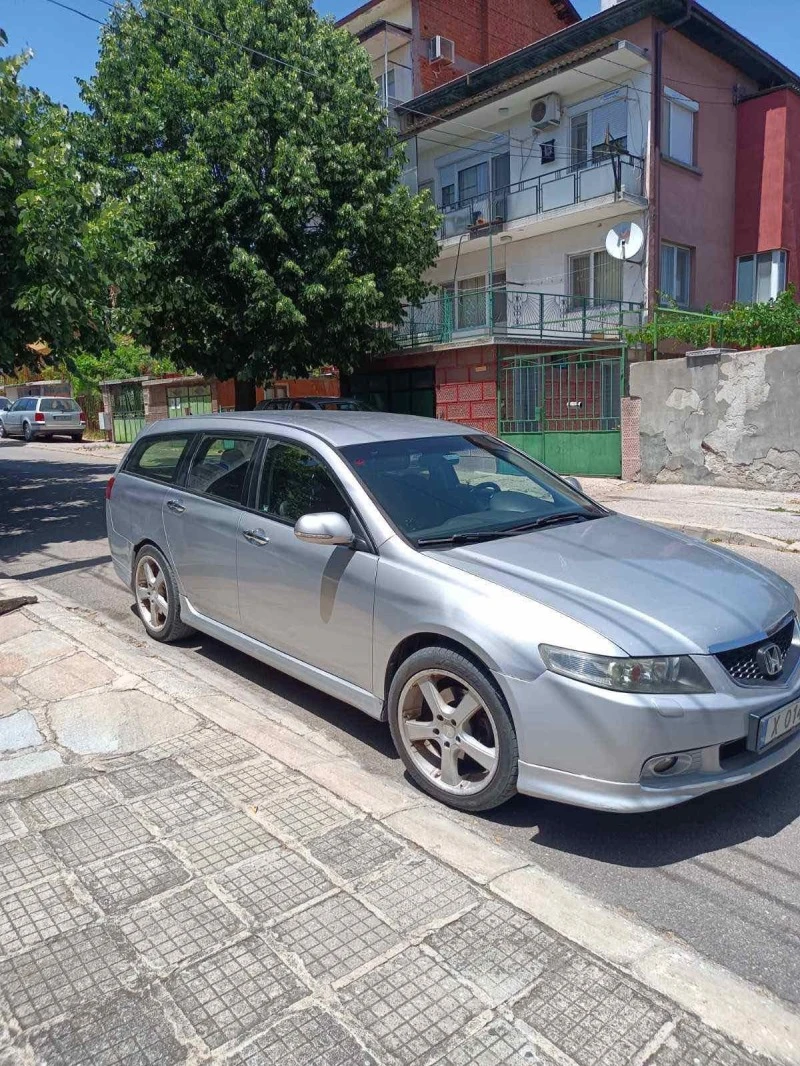 Honda Accord 2.4i V-TEC LPG, снимка 2 - Автомобили и джипове - 46589433