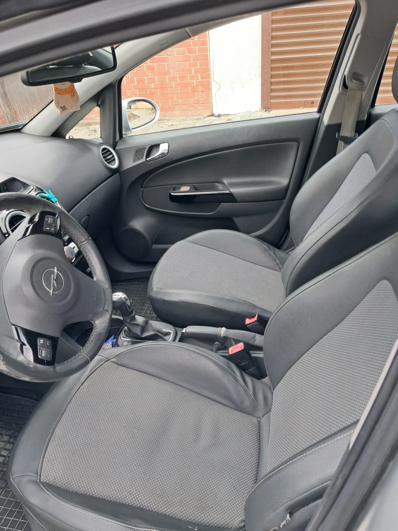 Opel Corsa, снимка 5 - Автомобили и джипове - 47919172