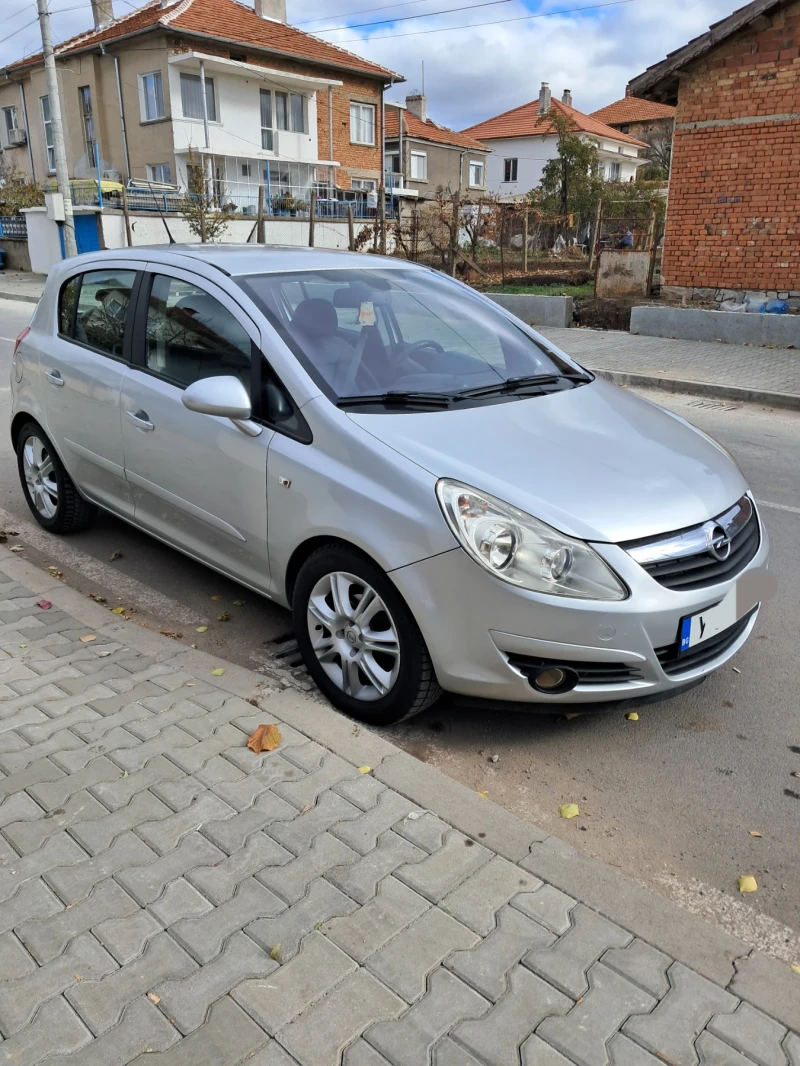 Opel Corsa, снимка 1 - Автомобили и джипове - 47919172