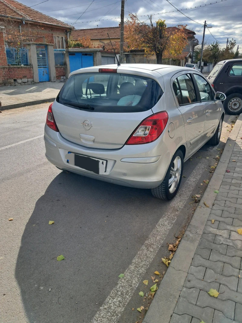 Opel Corsa, снимка 4 - Автомобили и джипове - 47919172