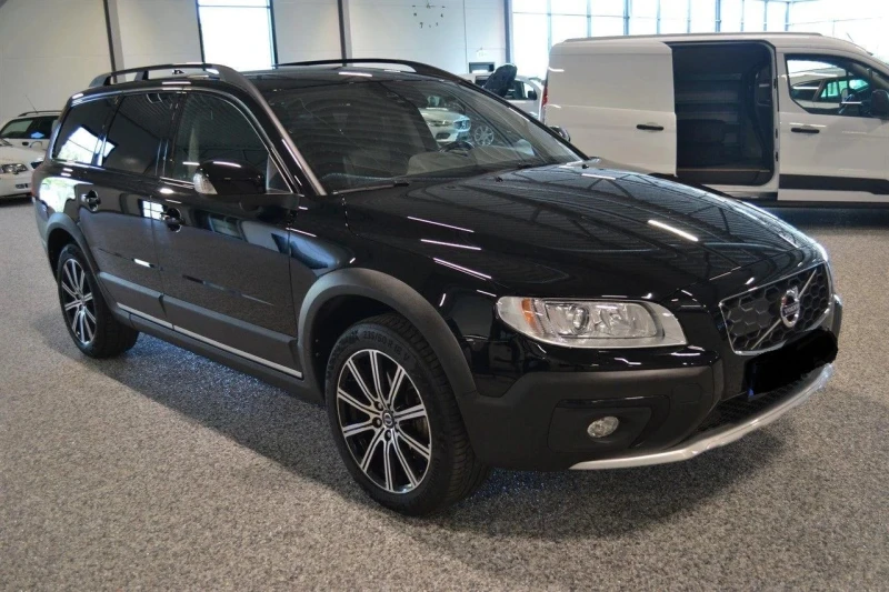 Volvo Xc70 summum, снимка 1 - Автомобили и джипове - 48573420