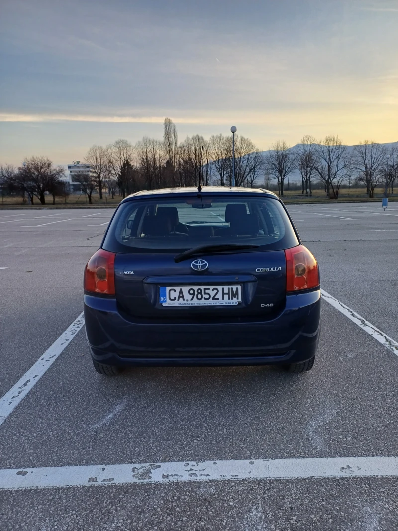 Toyota Corolla 1.4 D4D, снимка 4 - Автомобили и джипове - 49036762