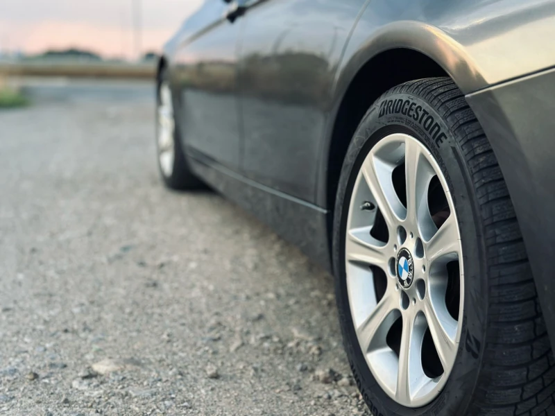 BMW 330 D, снимка 8 - Автомобили и джипове - 51708047