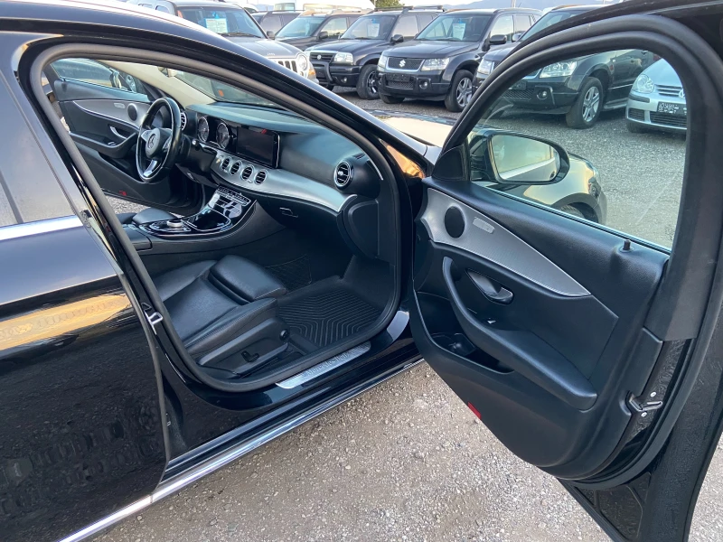 Mercedes-Benz E 220 2018, снимка 13 - Автомобили и джипове - 51827190