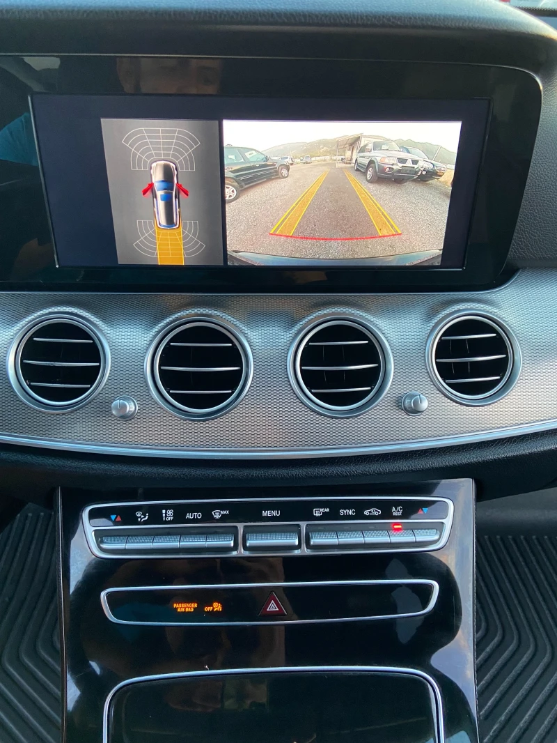 Mercedes-Benz E 220 2018, снимка 16 - Автомобили и джипове - 51827190