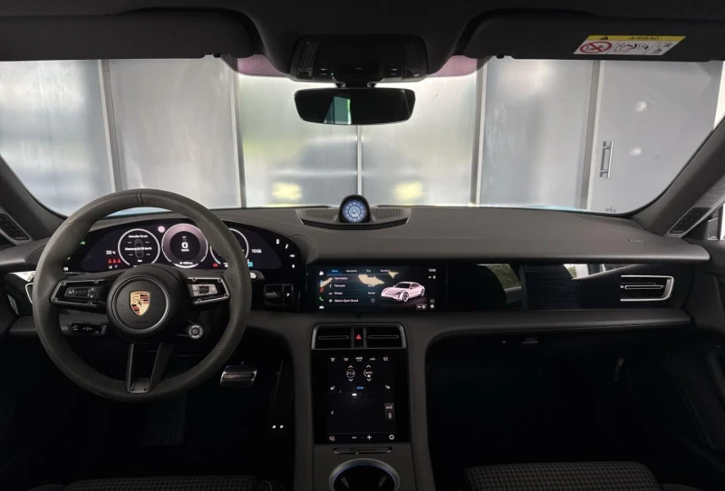 Porsche Taycan 4S/FACELIFT/SPORT CHRONO/BOSE/PANO/360/, снимка 16 - Автомобили и джипове - 52212867