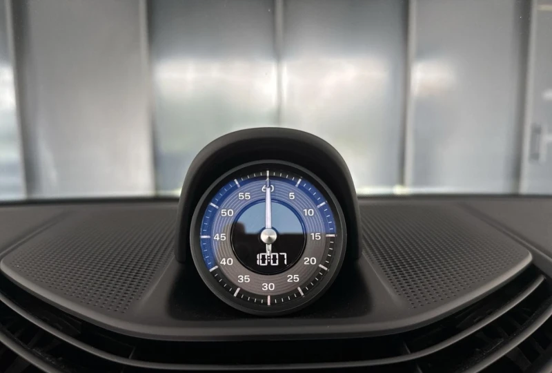 Porsche Taycan 4S/FACELIFT/SPORT CHRONO/BOSE/PANO/360/, снимка 13 - Автомобили и джипове - 52212867