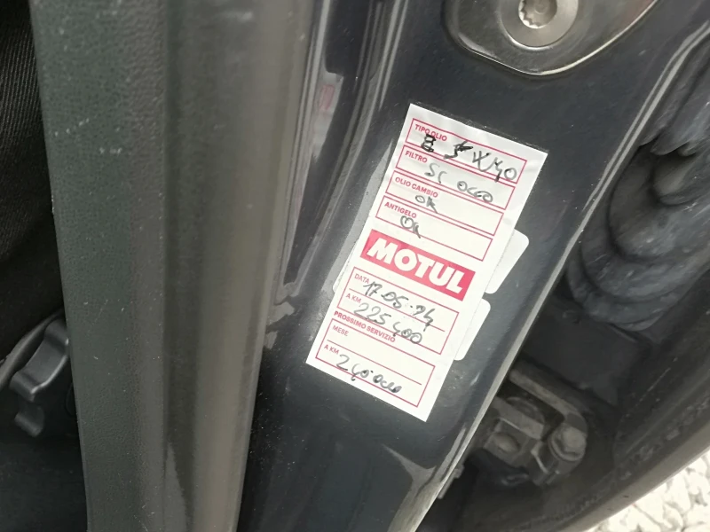 Skoda Octavia 1.6i klima GAZ 102 IT., снимка 14 - Автомобили и джипове - 52639566