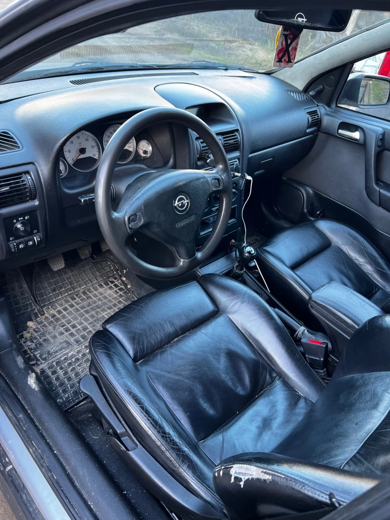 Opel Astra, снимка 6 - Автомобили и джипове - 53396649