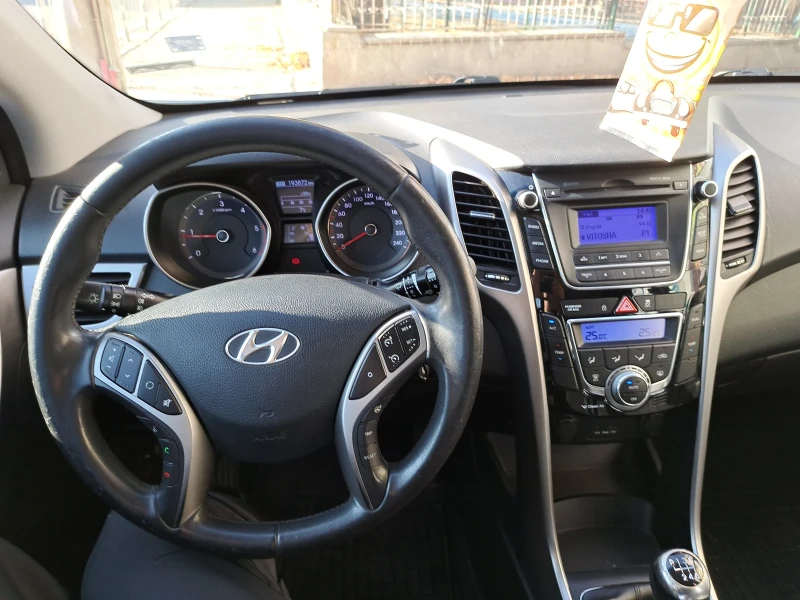 Hyundai I30 1.6 CRDI, снимка 5 - Автомобили и джипове - 53515066