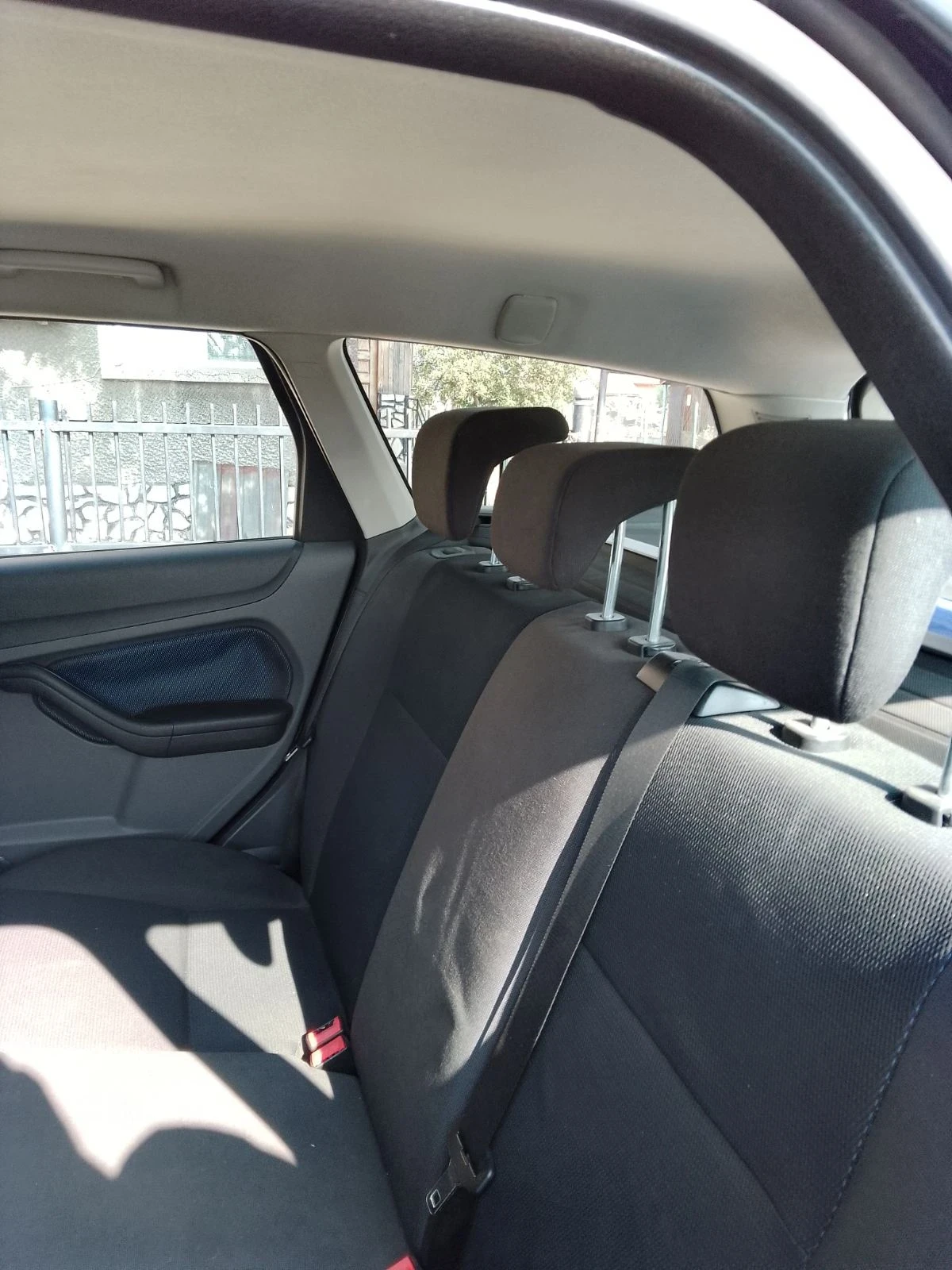 Ford Focus 1.6 - изображение 7