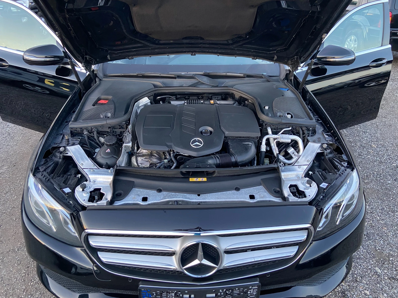 Mercedes-Benz E 220 2018 | Mobile.bg   17