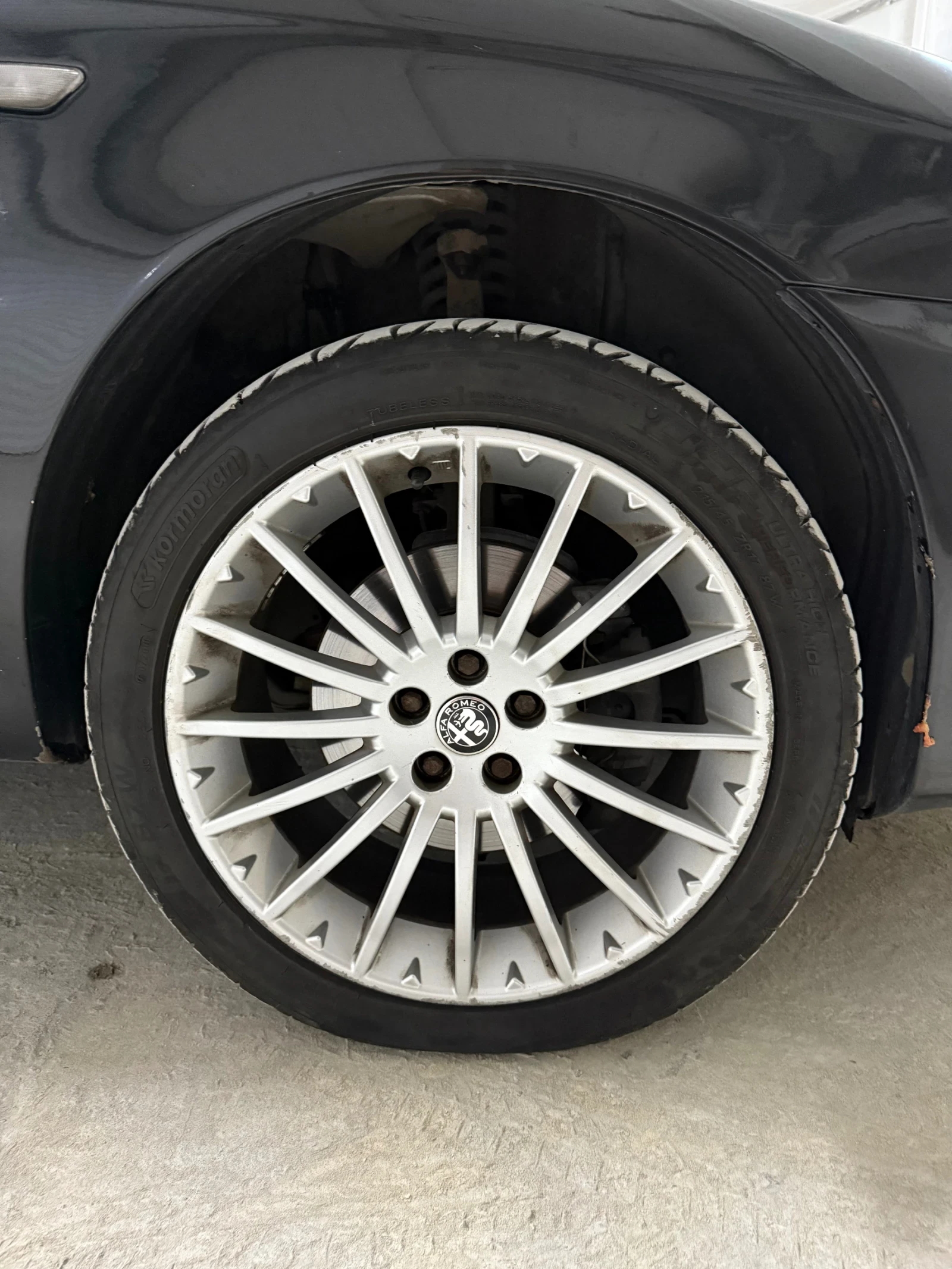 Alfa Romeo 147 1.9JTDM - изображение 9