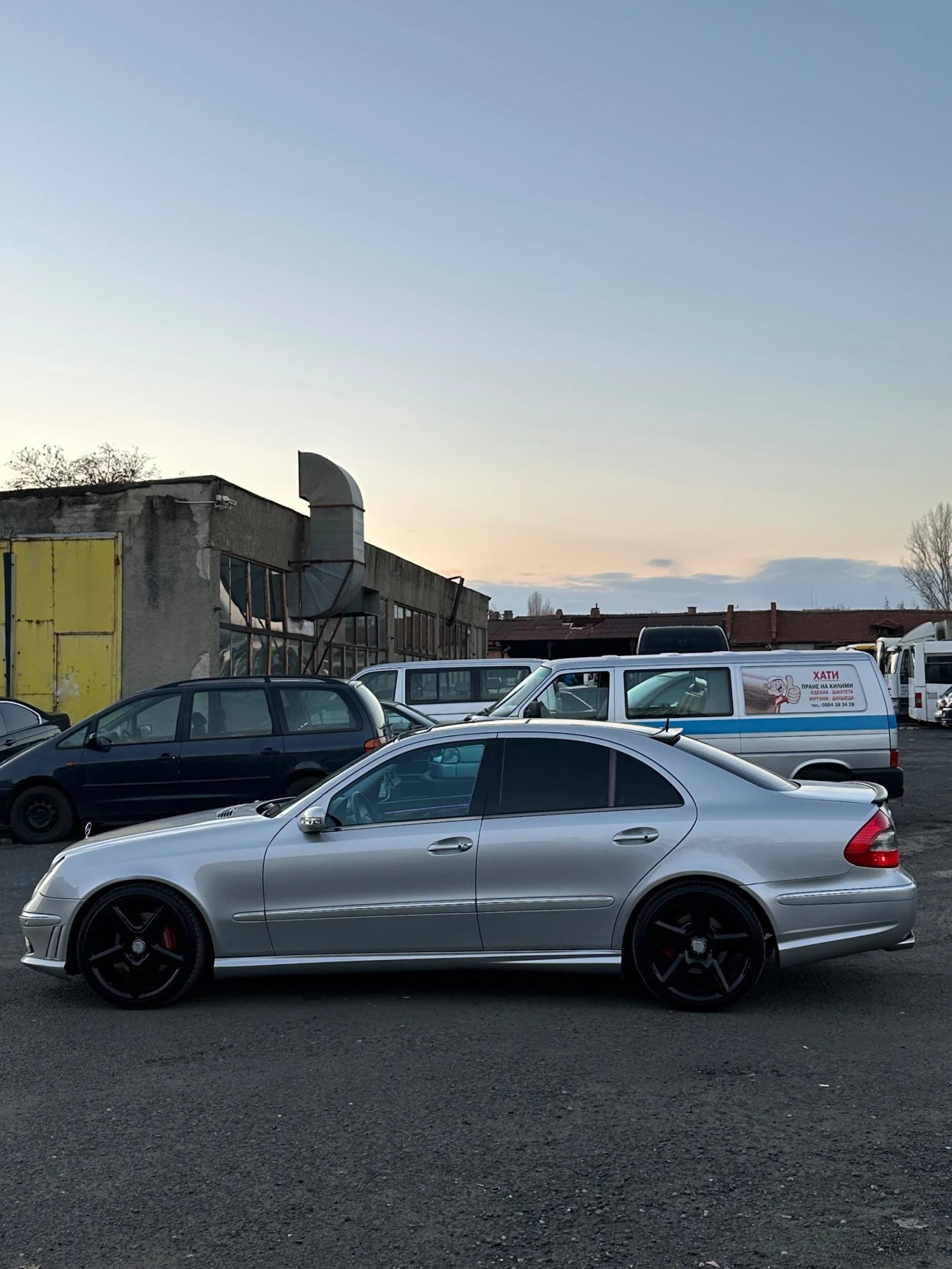 Mercedes-Benz E 500  - изображение 3