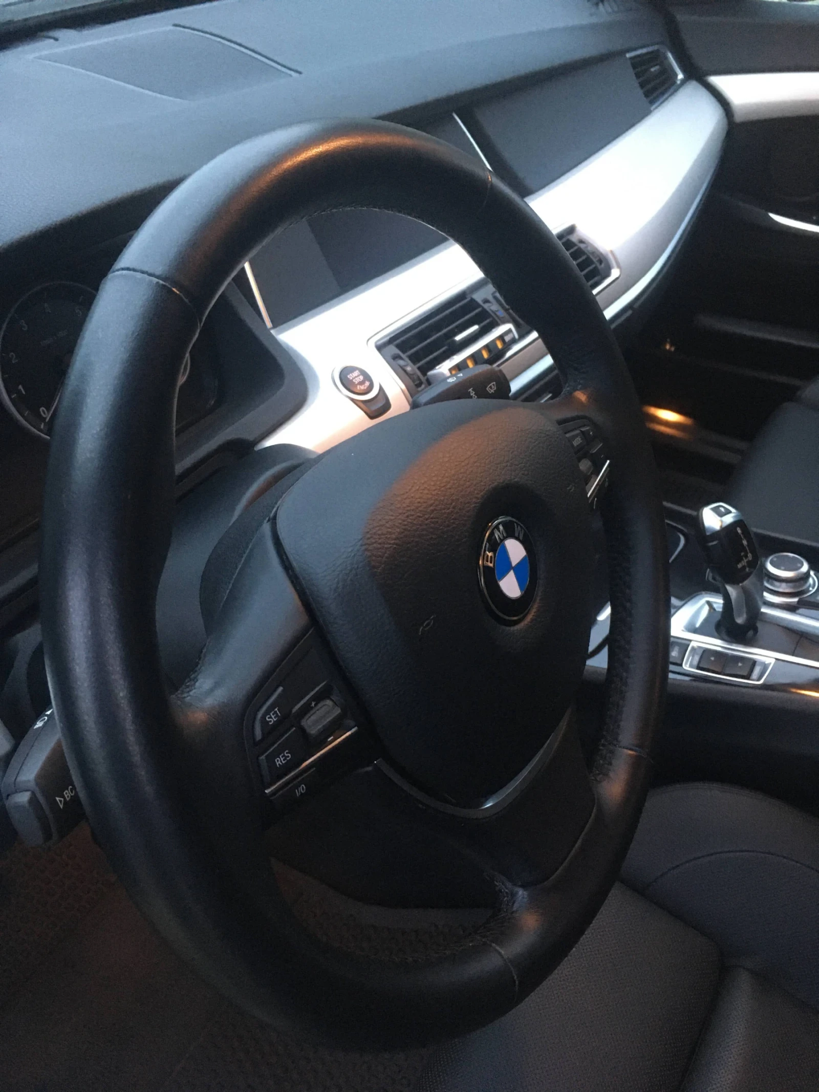 BMW 5 Gran Turismo 535i - изображение 6