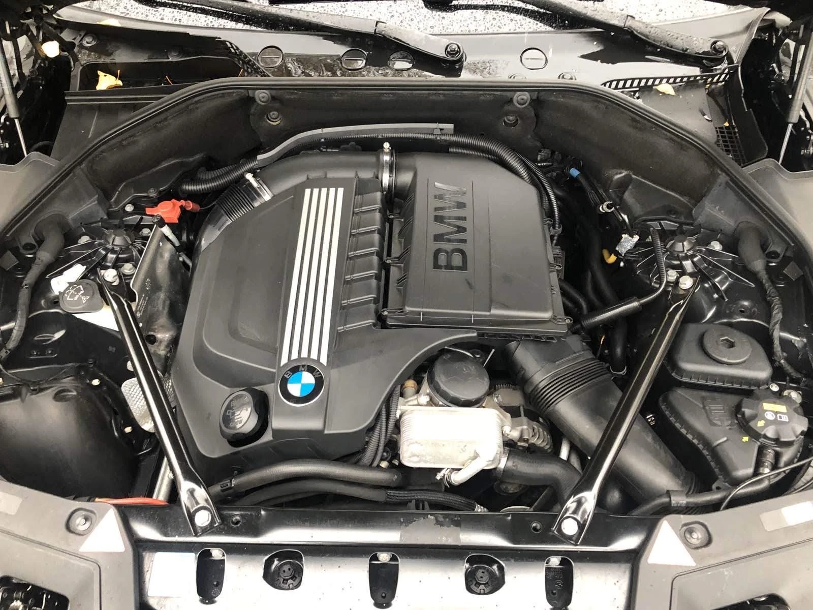 BMW 5 Gran Turismo 535i - изображение 10