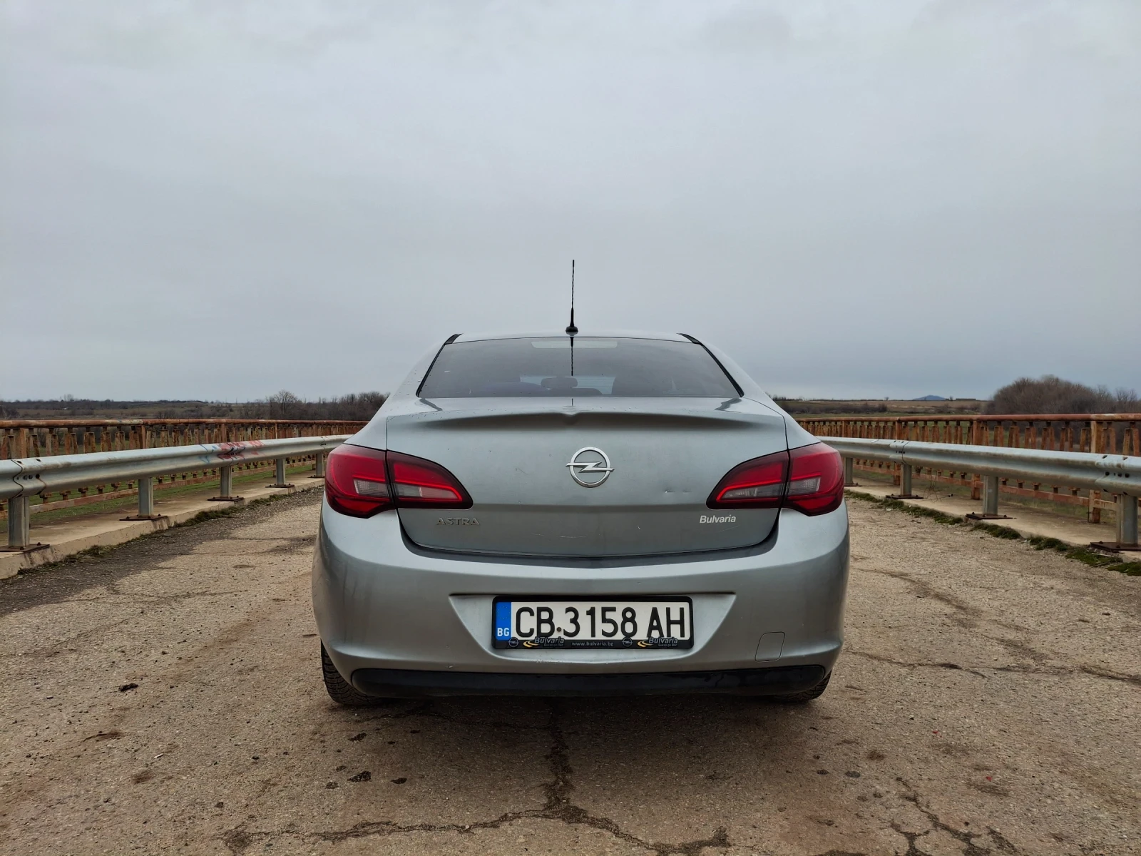 Opel Astra  - изображение 8