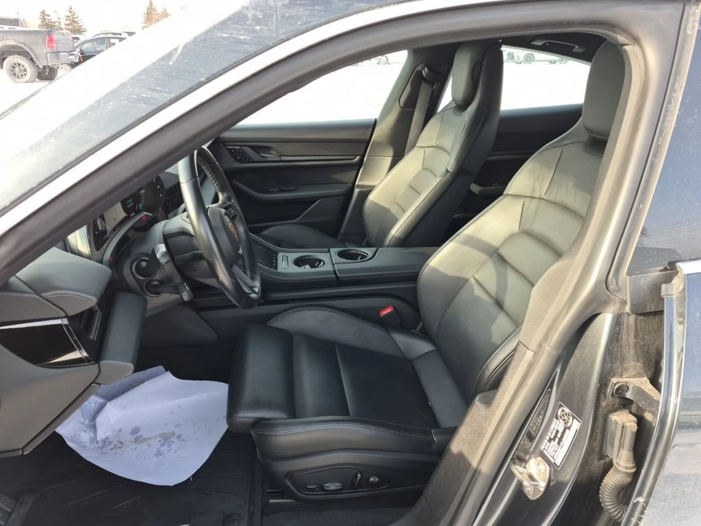 Porsche Taycan * 4S * CARFAX * ФИНАНСИРАНЕ - изображение 5