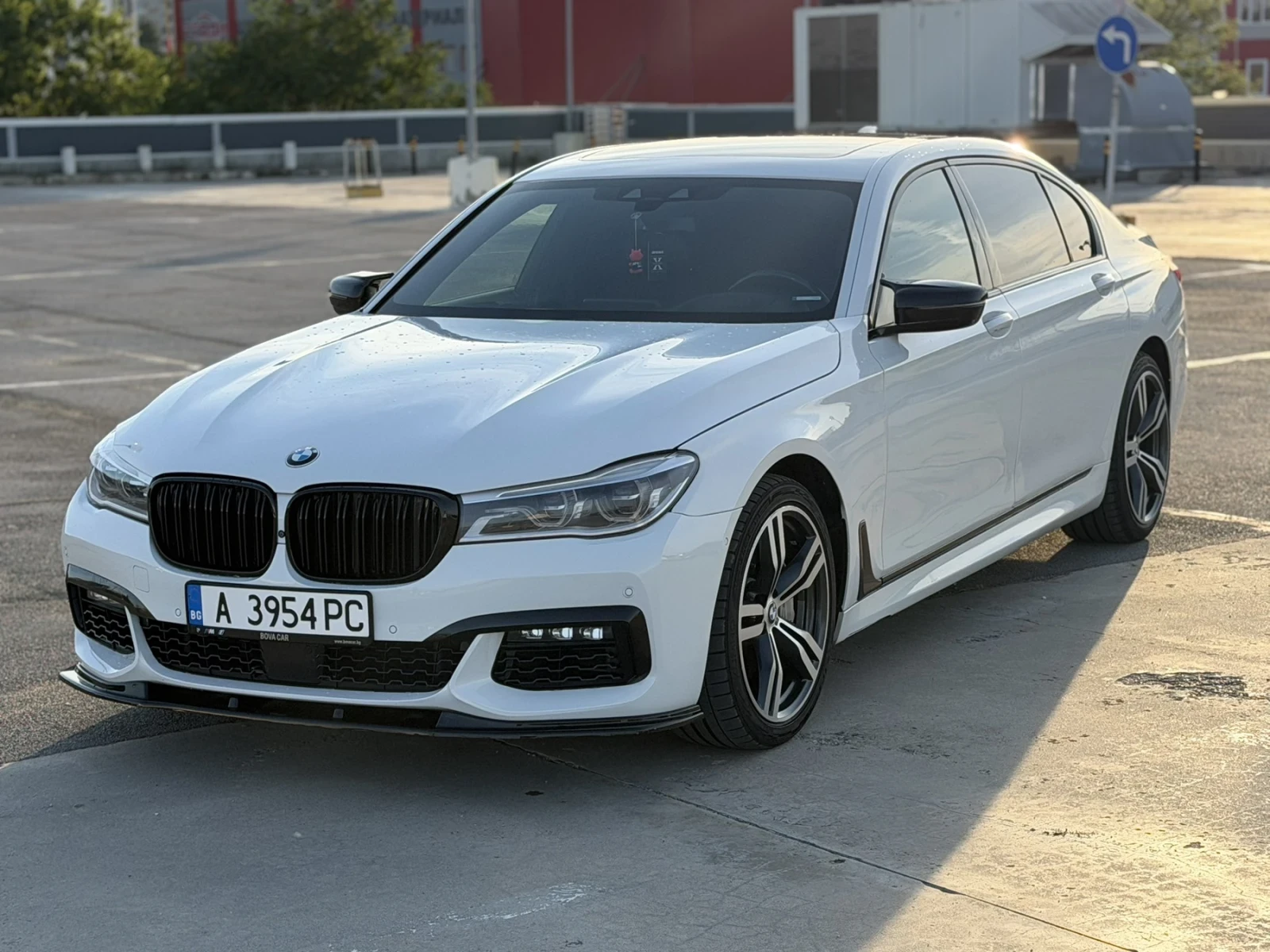 BMW 750