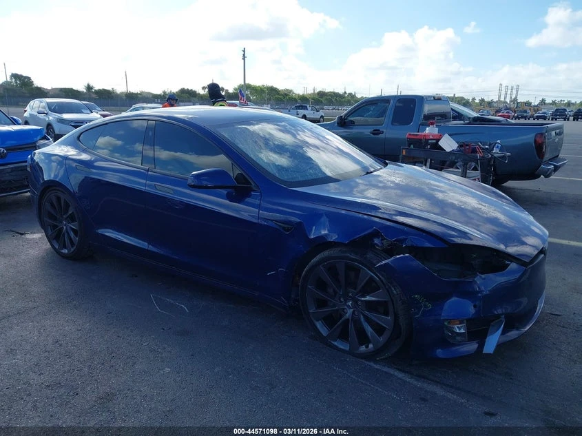 Tesla Model S 75D AWD * Kрайна цена до БГ* , снимка 2 - Автомобили и джипове - 54169743