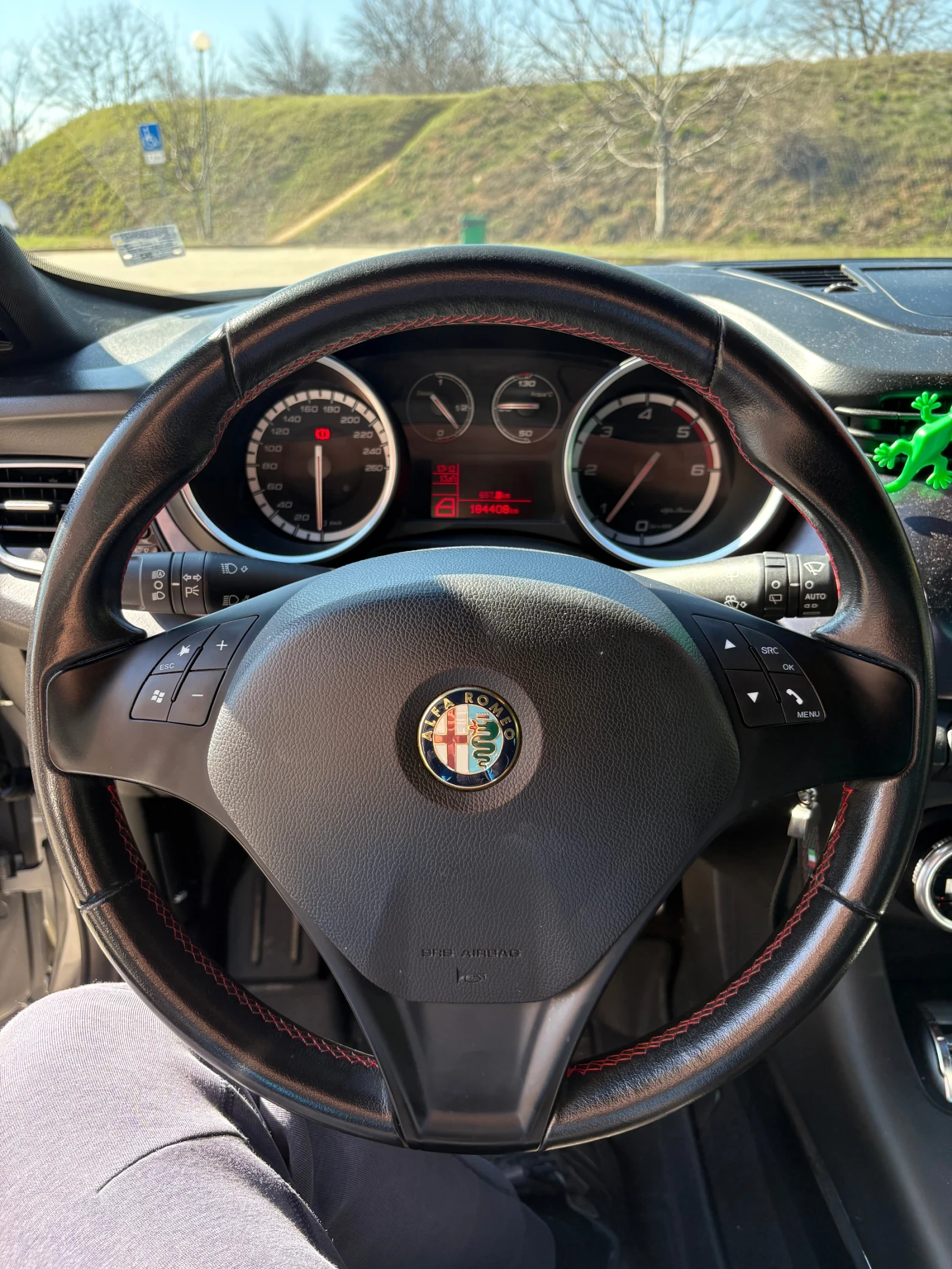 Alfa Romeo Giulietta 2.0 JTDM | Mobile.bg � ����������� 13