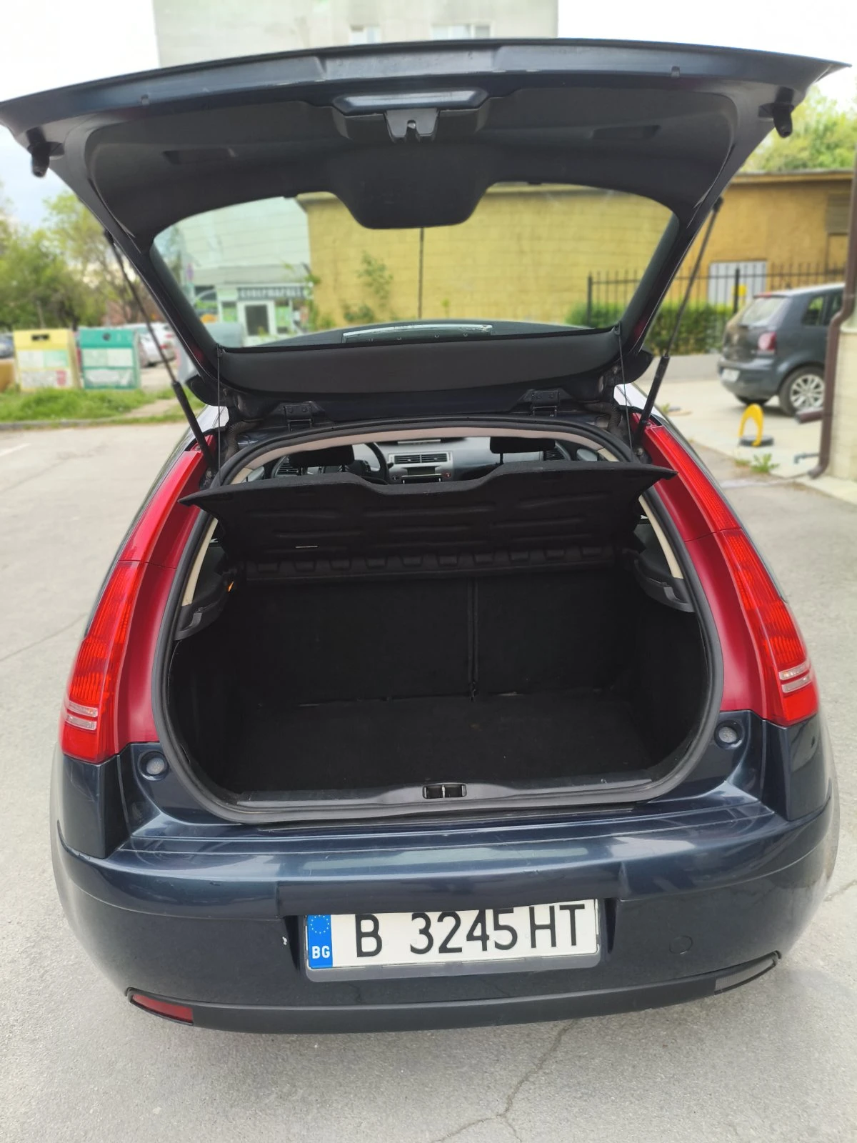 Citroen C4 1.6 HDI, снимка 6 - Автомобили и джипове - 54493810