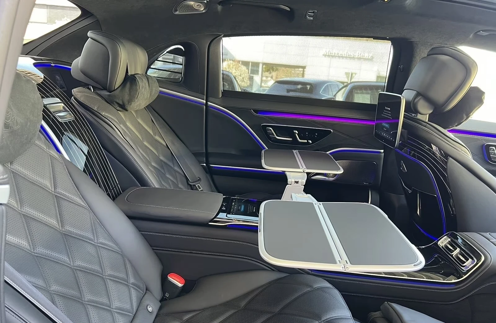 Mercedes-Benz S 580 MAYBACH 4M FIRST-CLASS TWO-TONE BURMESTER-4D TV , снимка 10 - Автомобили и джипове - 54918477