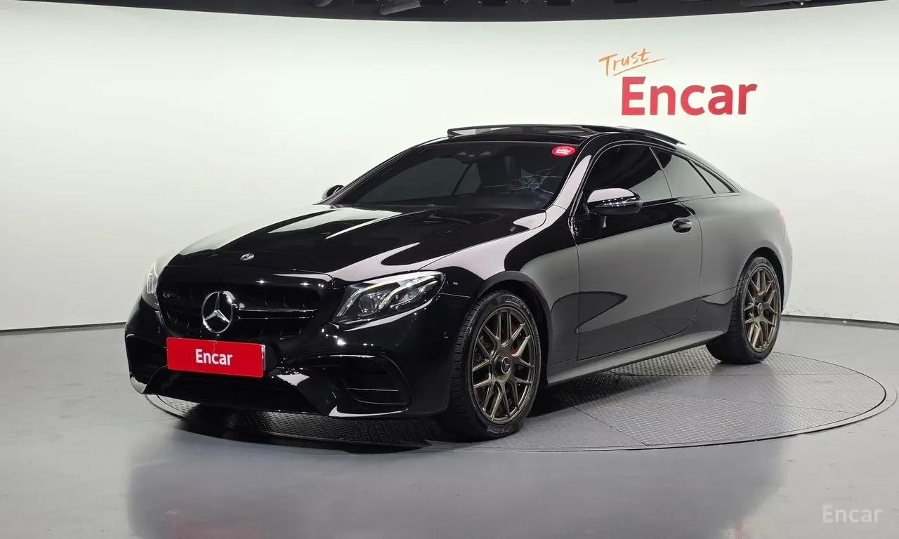 Mercedes-Benz E 220 63 AMG PK* DIGITAL* KEYLESS* AMBIENT* HEAD-UP* КРА