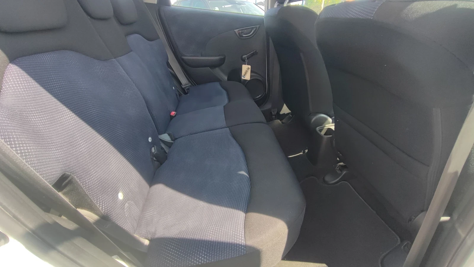 Honda Jazz 1.2 BRC, снимка 14 - Автомобили и джипове - 55130039