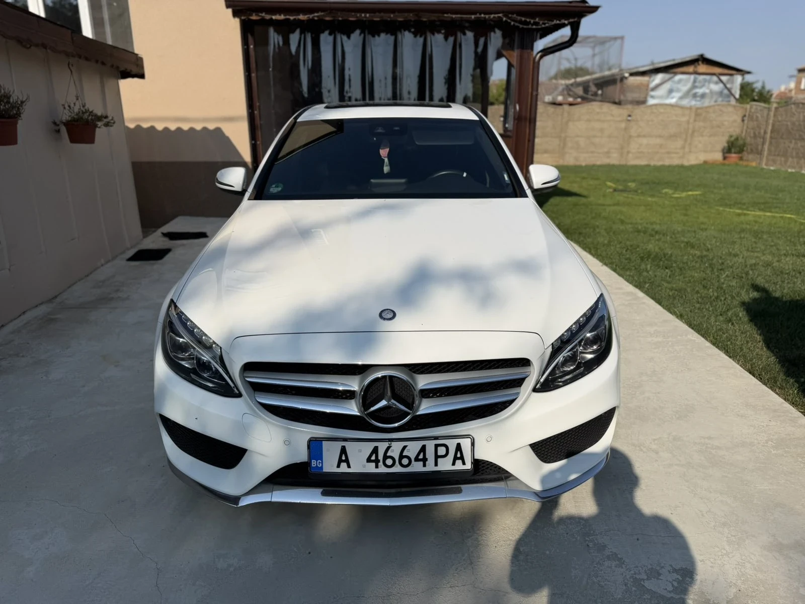 Mercedes-Benz C 220 AMG, снимка 2 - Автомобили и джипове - 55630669