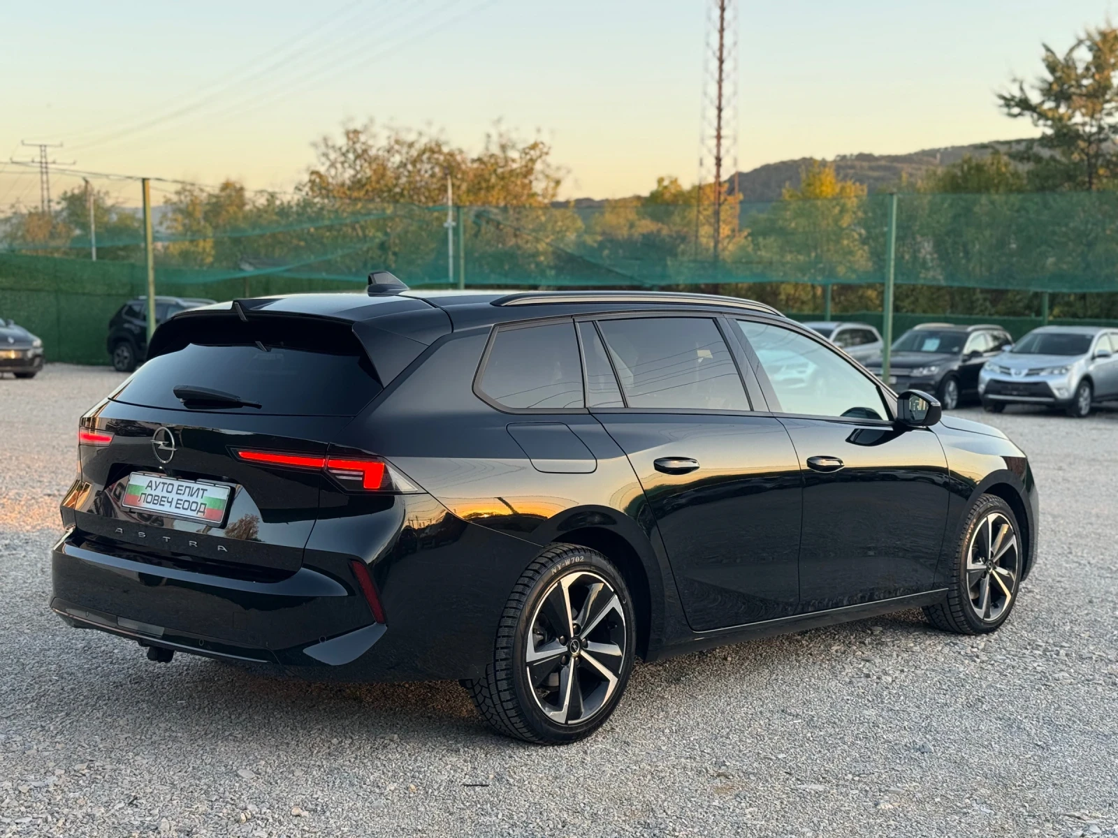 Opel Astra ���������, Keyless, 1.5D, CarPlay, 2024�. | Mobile.bg � ����������� 3